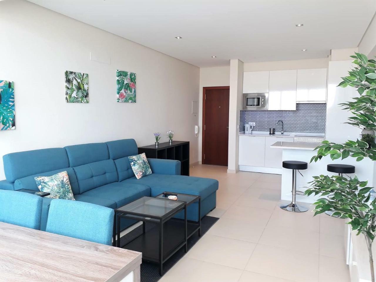 Abmar- Por-do-sol, Vista Mar, Remodelado, Wifi, 80mt Apartment *