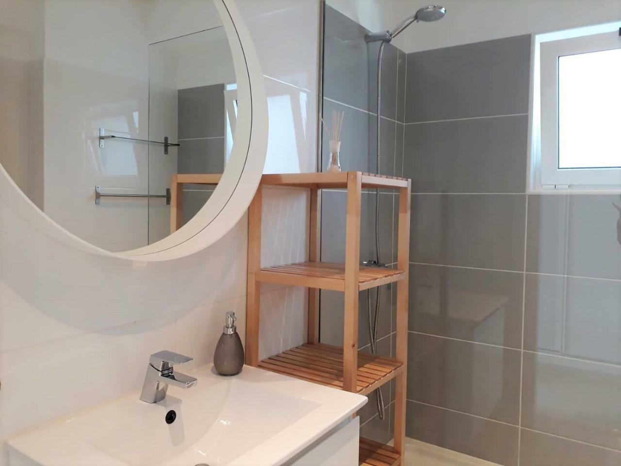 Abmar- Por-do-sol, Vista Mar, Remodelado, Wifi, 80mt